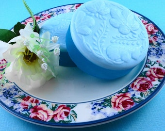 Blue Gardener's Grit Soap made with Shea Butter -  Glycerin Soap - Handmade Soap - Artisan Soap - Garden Soap - SoapGarden