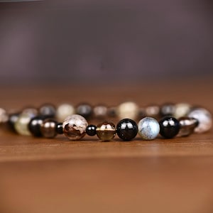 Skyddande kristallarmband: Svart Super Seven, rökkvarts, labradorit, svart turmalin och onyx