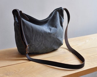 DAY BAG - waxed canvas/charcoal