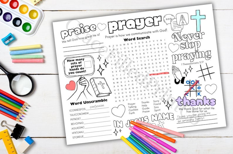 Pu&ograve; includere: Un foglio di lavoro stampabile con una ricerca di parole, un gioco di parole da decifrare e attivit&agrave; di colorazione. Il foglio di lavoro presenta le parole "lode", "preghiera", "non smettere mai di pregare" e "grazie".