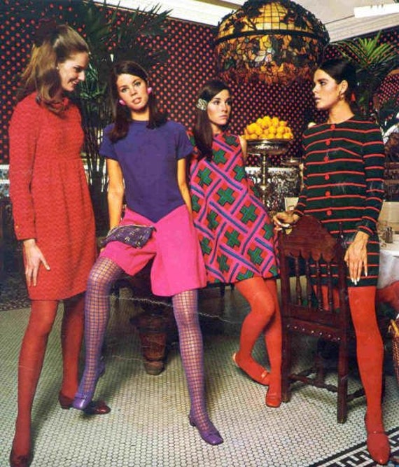 Vintage 60s Fishnet Tights Neon , Mod Fashion Bri… - image 2