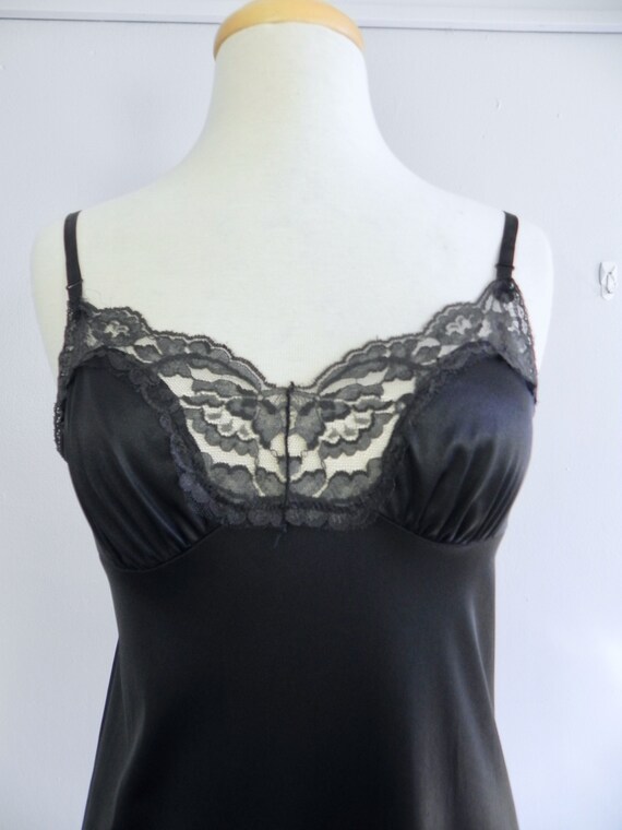 Vintage Black Slip , Saucy Black Pinup Slip with … - image 5