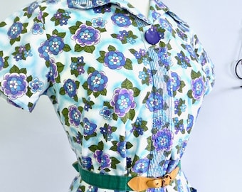 Vintage 60s Purple Flower Dress, Zip Front Cotton Day Dress sm med