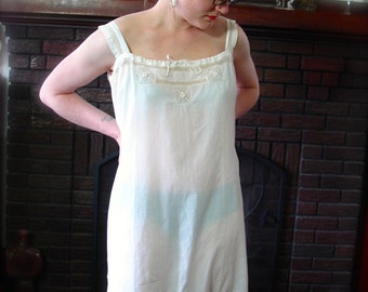 Vintage 1900s 20s Chemise with Button Gusset and Crochet LC