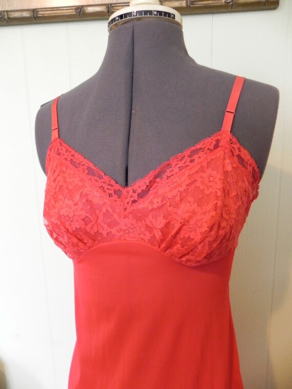 Vintage 50s Red Slip , Lipstick Red Lace Slip Nightdr… Gem