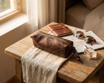 Bolsa de maquillaje de cuero con nombre, regalo personalizado para el Día de la Madre, bolsa de cosméticos con monograma personalizado para ella