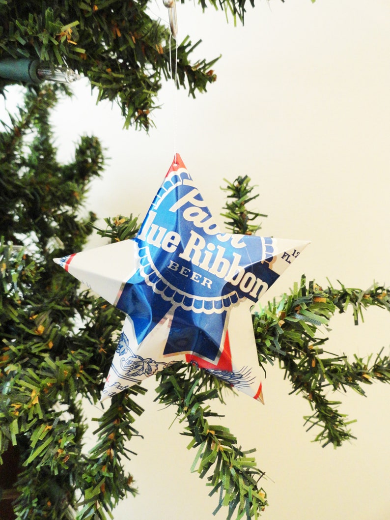 Pabst Blue Ribbon Beer Stars Christmas Ornaments, Aluminum Can Upcycled PBR, Mancave, Gift Toppers imagen 1