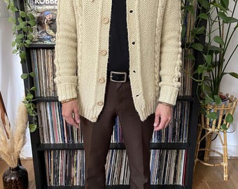 Cardigan vintage anni '70 con collo a pugnale e lavorazione a trecce