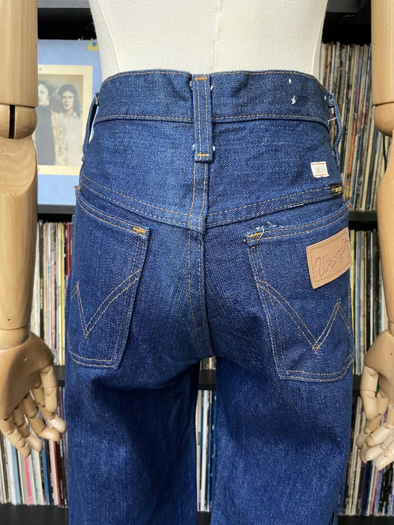 Vintage 1970s Wrangler Bluebell Jeans W26 image 5