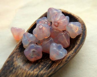 LUMI ROSA BLÜTEN Böhmische Glas Glocken Blumen Beads. 6x4mm 25-tlg