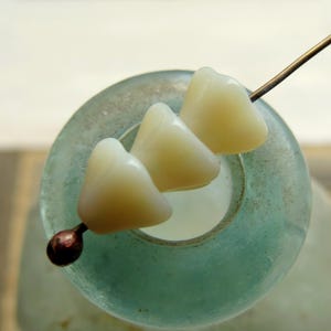 Czech Glass Flower Beads: Vanilla Cream Blossoms, Jewelry Making Supplies