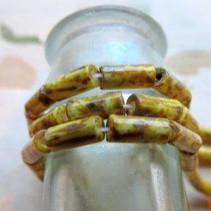 Czech Picasso Bugle Beads: Aged Ivory Tube Beads (25, 9x4mm)