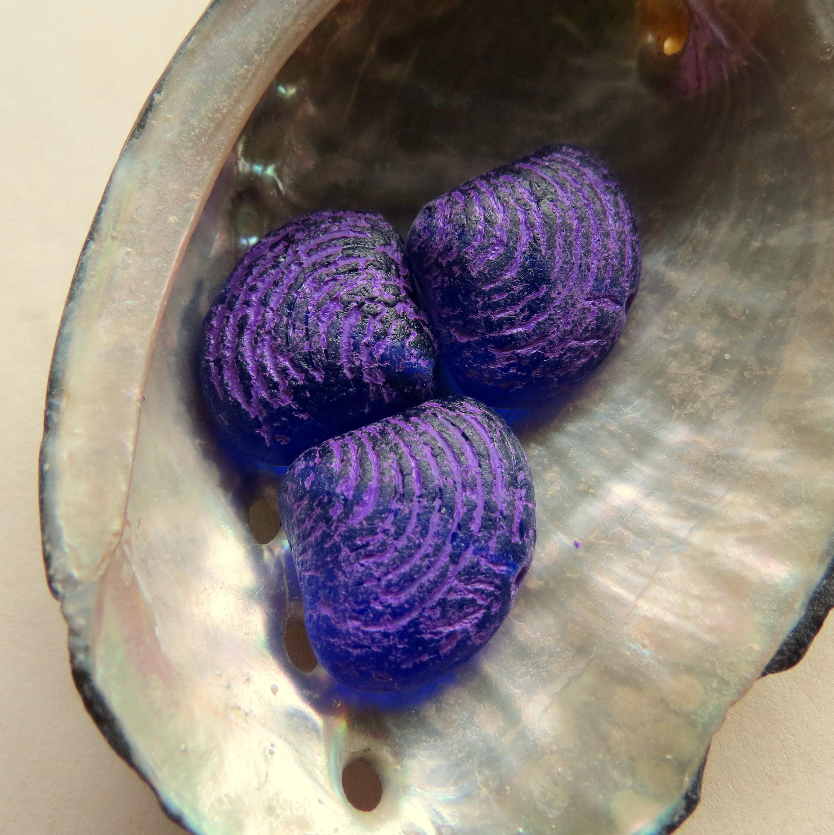 MATTE PURPLE SHELLS . Czech Purple Seashell Beads . 18mm, Set of 4 - Etsy