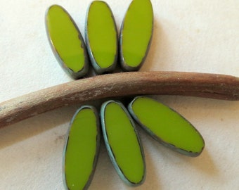 GREEN CILANTRO PETALS . 10 Czech Picasso Spindle Beads . 15 by 6 mm . Supplies for Jewelry Making