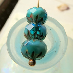 BLENDED BEACH RONDELLES . 8 Czech Picasso Cruller Beads . 6 by 9 mm . Supplies for Jewelry Making