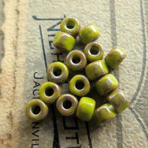 Cilantro Green Picasso Tri-Cut Seed Beads: Czech Glass 6/0 (50 pc)