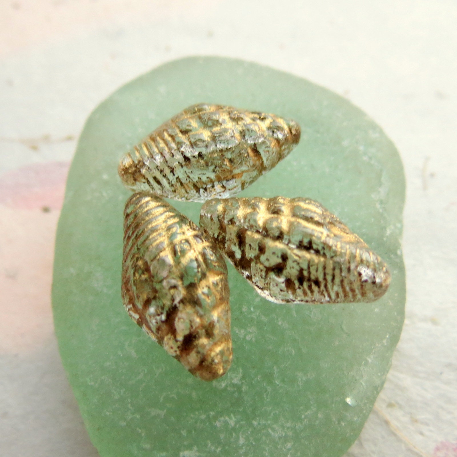 Metalic Shells 6 GOLDEN CRYSTAL SHELLS . Czech Metallic Glass Beads . 16 Mm by 8 Mm ...
