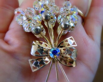 VINTAGE CRYSTAL BROOCH . Brass and Crystal Pin . Antique