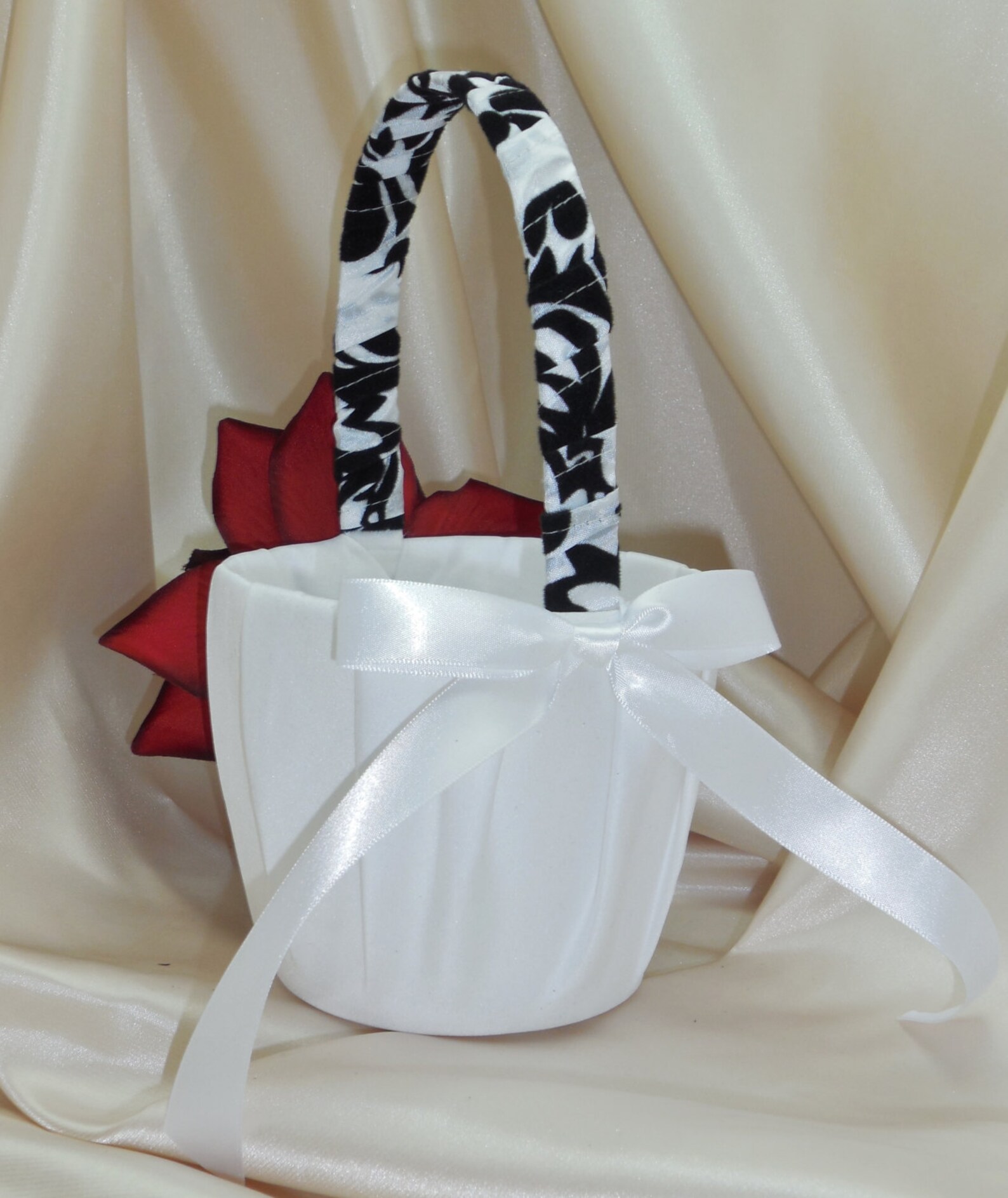 Large Black and White Deep Red Damask Flower Girl Basket Etsy