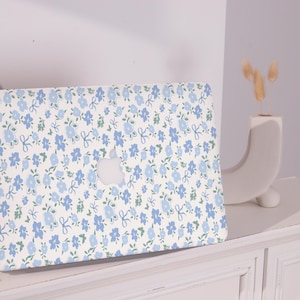 Pastel Blue Bloom Pro Mac Protective Case Personalized Name For Macbook Air 11/13/15,Macbook Pro15/16 Apple Laptop 2025 2024 Macbook Cover