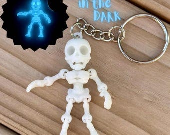 3D Printed Glow-in-Dark Skeleton Keychain: Poseable Halloween Charm