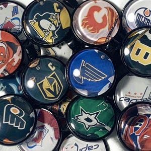 Los Angeles Kings Hockey Keychains