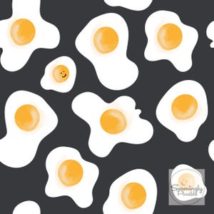 Puede incluir: Un patrón sin costuras de huevos fritos blancos con yemas amarillas sobre un fondo negro. Los huevos son de diferentes tamaños y formas, y algunos tienen una cara sonriente.
