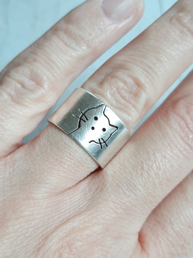 Cat ring, silver cat, personalized pet, cat heads, kitty, cat lovers gift, for girls, graduation gift, sister gift, cute cat, crazy cat lady image 2