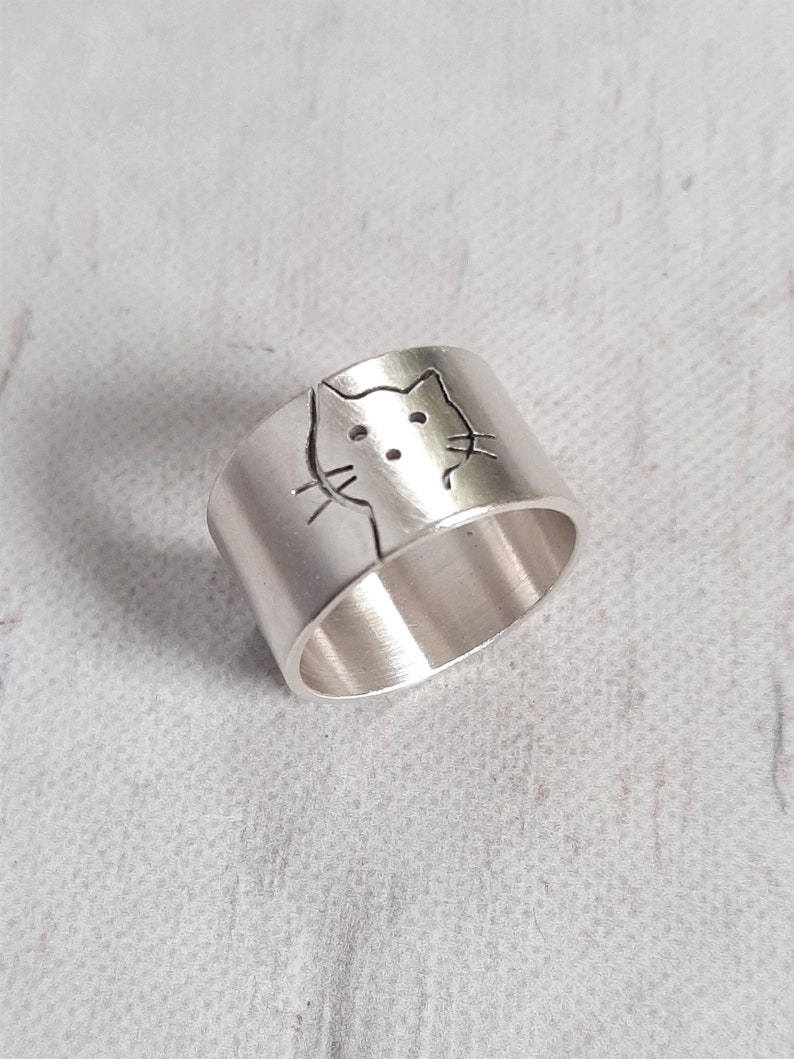 Cat ring, silver cat, personalized pet, cat heads, kitty, cat lovers gift, for girls, graduation gift, sister gift, cute cat, crazy cat lady image 3