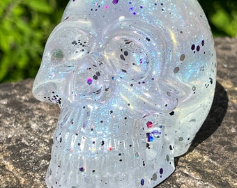 Colour Shift Resin Skull Ornament, With LED Lighting Base.