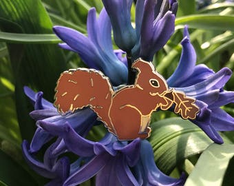 NEW!!! Cute Squirrel Pin With Acorn And Oak Leaf