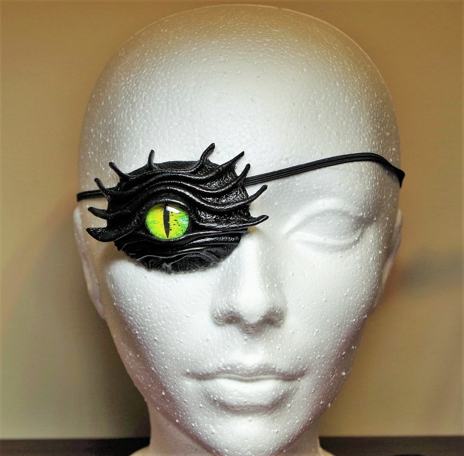  Adjustable black or brown real leather Eye Patch with buckle.  Suitable for permanent use. Cosplay, Larp, Steampunk, Pirate Captain.  Medical Stage, Halloween costume. For the right or left eye. : Handmade