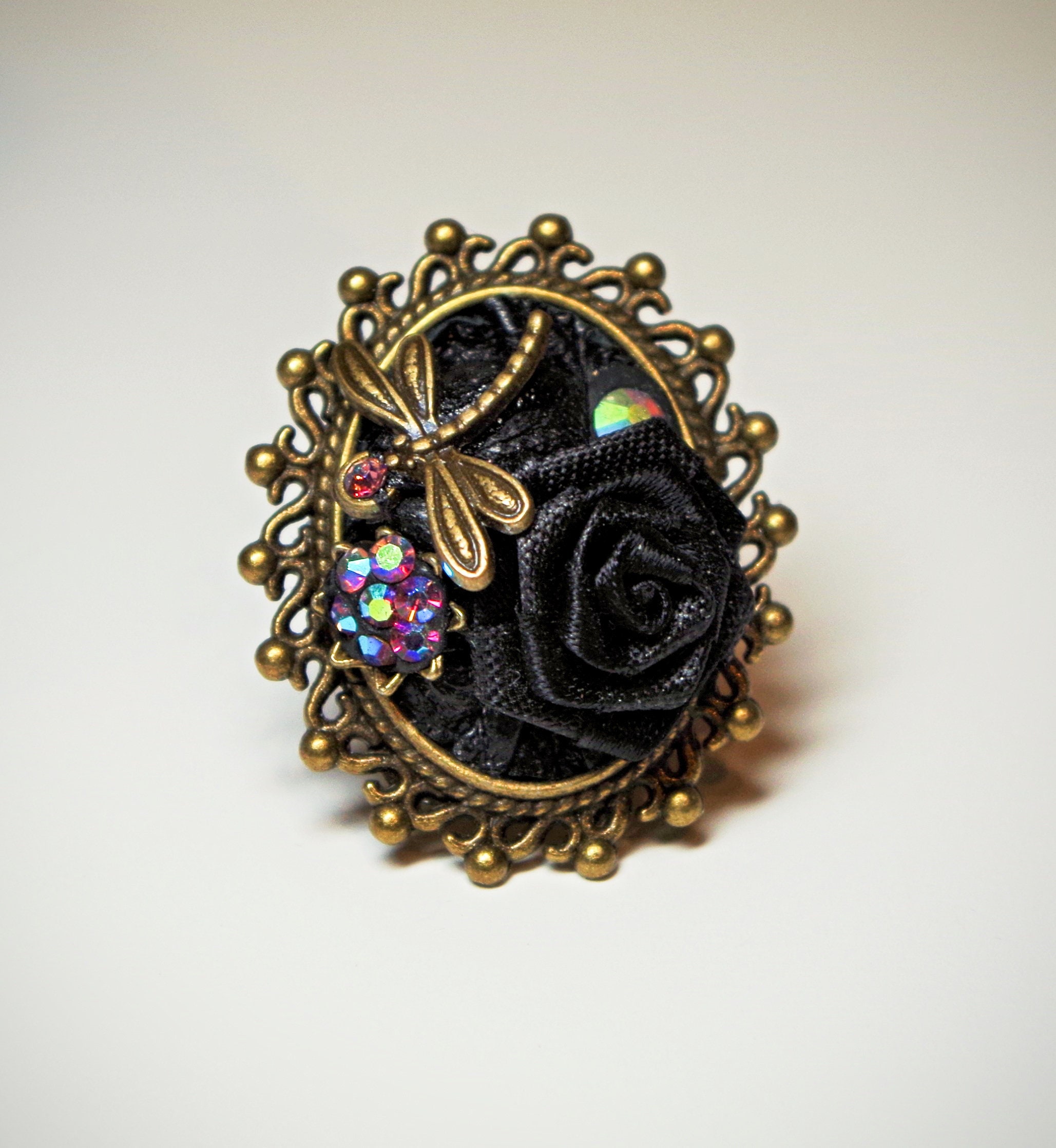 Black antiqued leather Gothic style ring. Steampunk Victorian Jewelry. Victorian ring