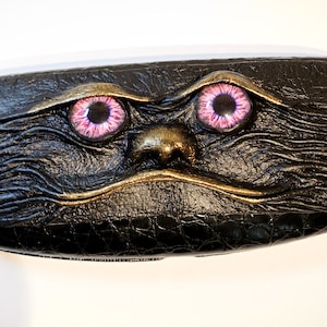 Handmade leather eyewear case. Black Clam Shell Leather Hard Case for Eyeglass Sunglasses Elder Glasses. Glasses Case hard-case.