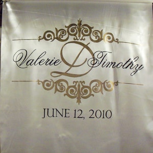 Real Fabric Aisle Runner Personalized Hand Painted Customized Monogram Isle Runner Ceremony Decoration Wedding Decor Bridal Accessory