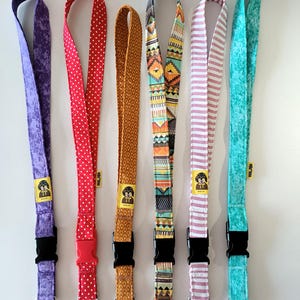 Lanyards (llaveros colgados)