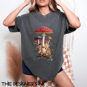 Fungi Aesthetic Tshirt, Botanical Vintage Art Graphic T, Gardener Gift, Mushroom Tee, Nature Plant Shirt, Cottagecore Mushroomcore T-shirt