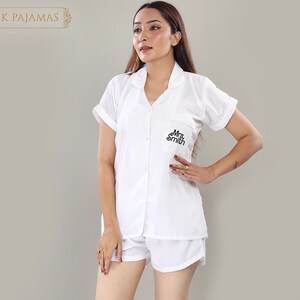 Brides Short Pajama Set Bridesmaid Silk Pajamas Set Customized Bridesmaid Pajamas Set Bridesmaid Proposal Short Pyjamas Bridesmaid Gifts