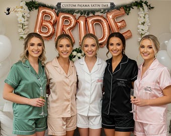 Embroidery Pajama Sets Bridal Party PJ Set Bridesmaid Pajamas Personalized Bachelorette Party Gift Custom Short Pyjamas Set Bridesmaids Gift
