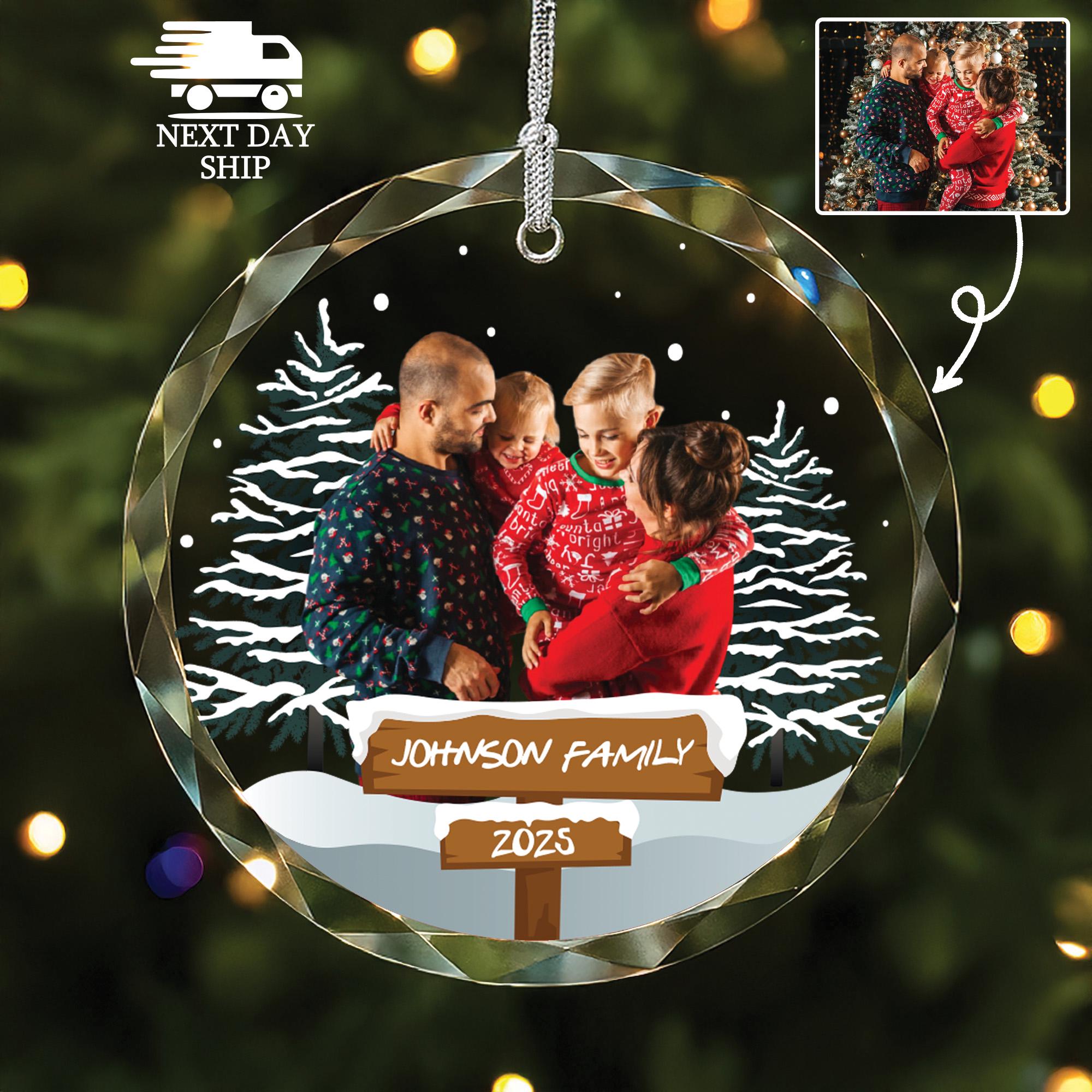 Photo Christmas Ornament for Family, Family Name Holiday Keepsake Gift, Custom Name And Photo, Family Glass Ornament, Gift For Relatives