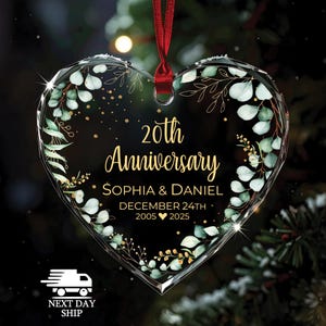 Customized Anniversary Ornament, Custom Glass Ornament, Gift for Parent, Grandparent Ornament, Personalized Couple Ornament immagine 5
