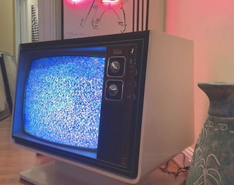 Zenith SUPER CHROMACOLOR Vintage Video Game TV Retro Space Age