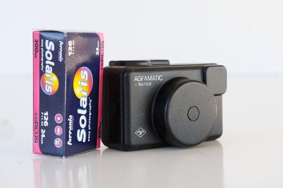 AGFA AGFAMATIC 208 SENSOR 126 Film Camera With Film! ~ Cleaned