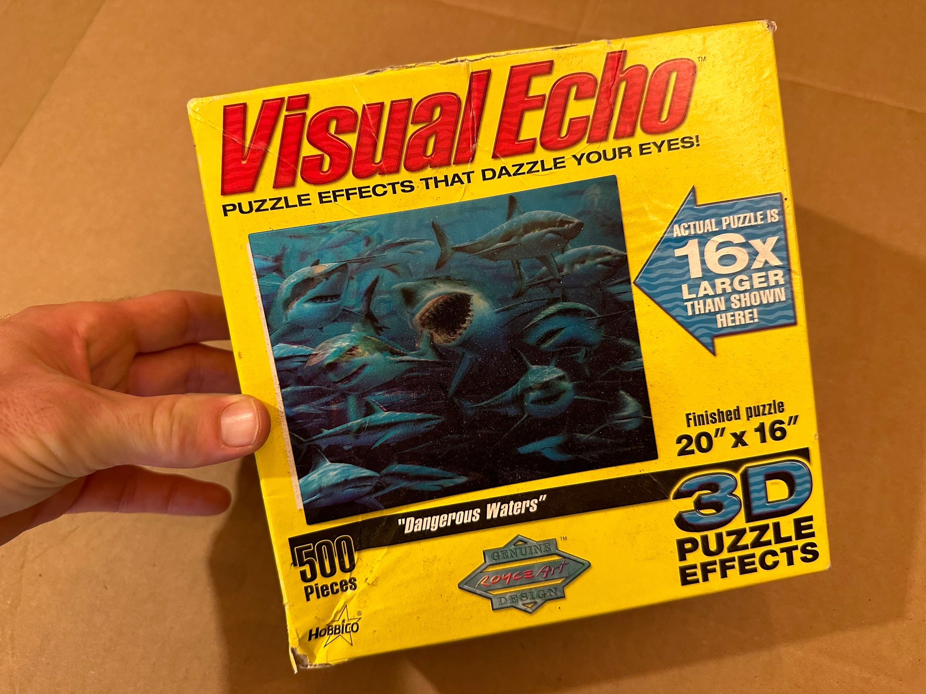New- DANGEROUS WATERS 2004 Shark Visual Echo 3D 500pc 20x16