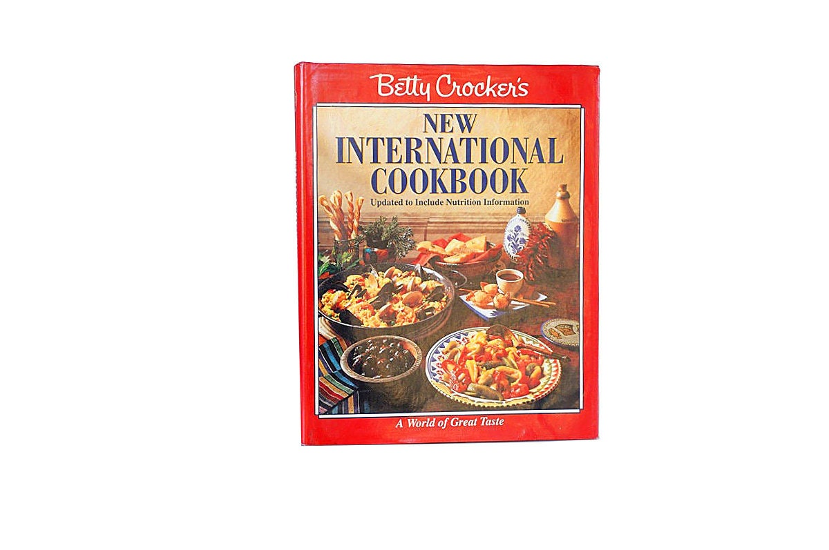 COOKBOOK 1994 Betty Crocker New International Cook Book Couples