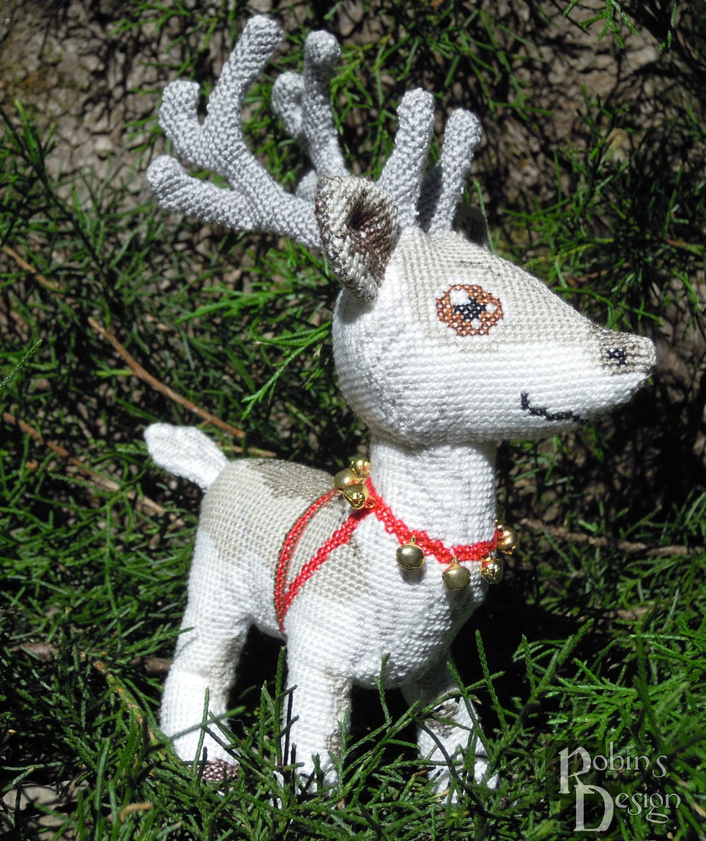 サンタクロースのトナカイ人形 3D クロスステッチ動物縫製パターン PDF