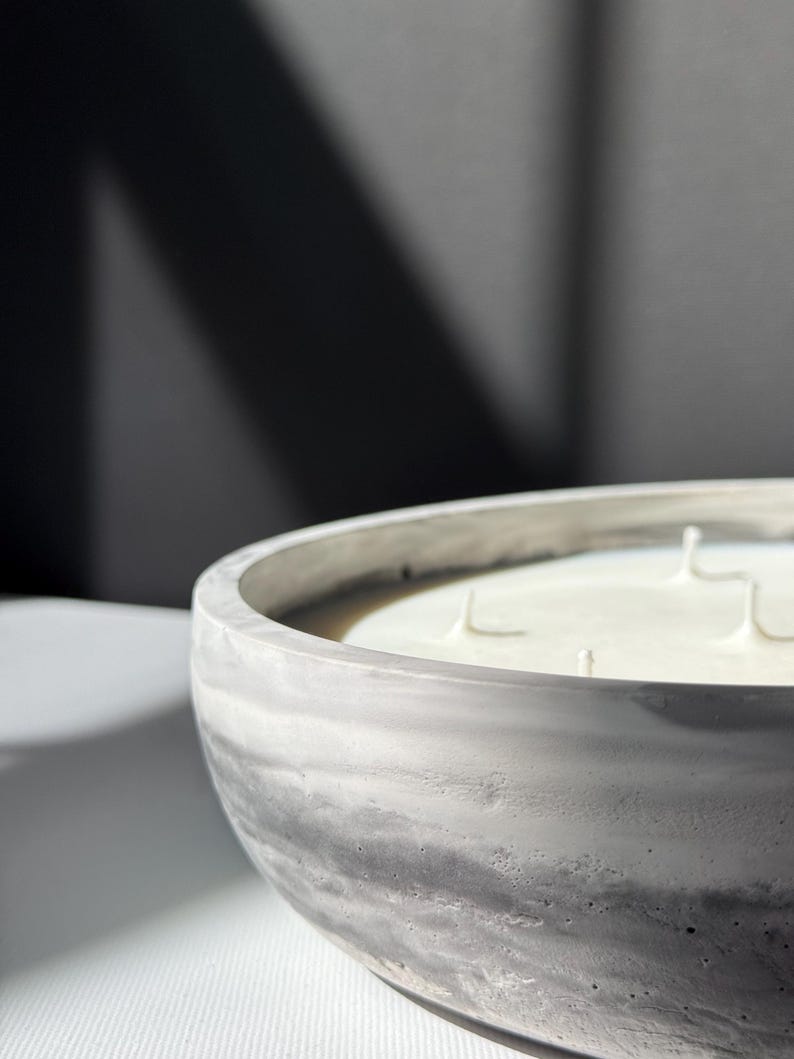 Round Concrete Candle Bowl – Hand-Poured Soy Candle | Sculptural Minimalist Decor | Large Centerpiece Candle | Cozy Earth Tones