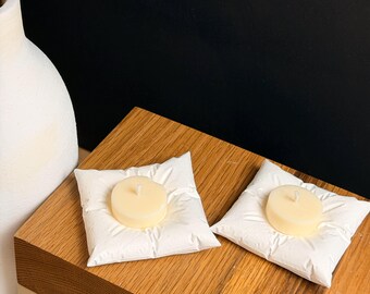 Portavelas tipo almohada, bandeja decorativa para velas hecha a mano, decoración única para el hogar, portavelas minimalista moderno para velas pequeñas, regalo de inauguración de casa