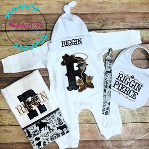 Cowboy gift set for baby boy - Baby Boy Coming Home Outfit - Personalized romper bib and burp cloth