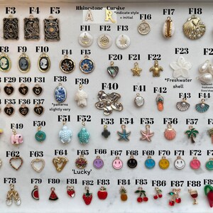 Einzelne Gold Charms, nur Charms, Biegering angebracht, Gold Charms, Silber Charms, Schmuckzubehör